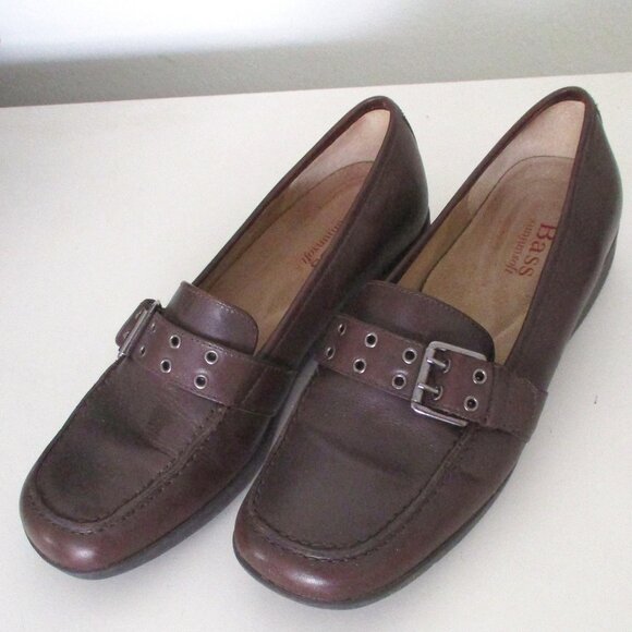 Bass sunjunsoft "Silka" Womens Brown Leather Flat Buckle Loafer NWOB - Size 7M - Picture 2 of 8